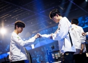 Faker连续十场比赛得分超过刷新纪录，美国队不断突破！上演精彩一战的简单介绍