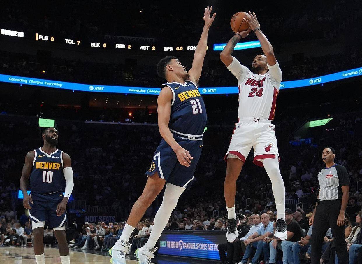 又见绝平！纽约尼克斯与上海海港鏖战至终场，约基奇读秒救主的简单介绍